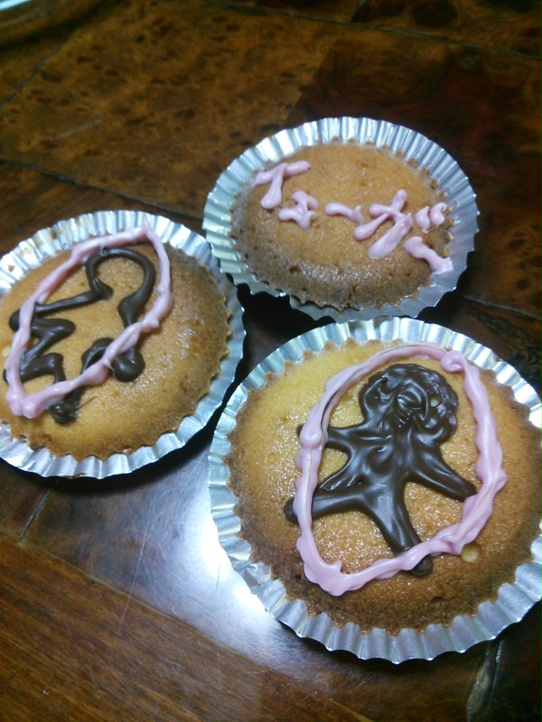 リヴァイ作 うなじケーキ