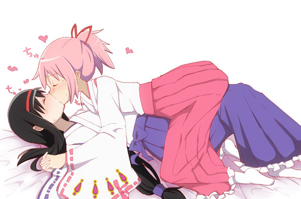 あけおめまどほむ