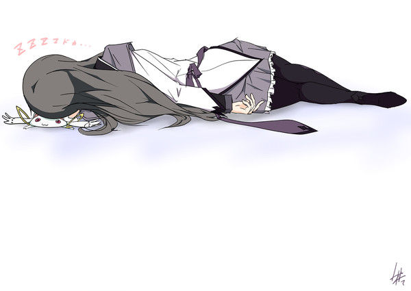 すやすやほむら