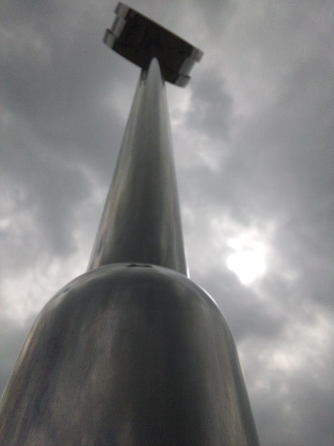 時計台と暗雲