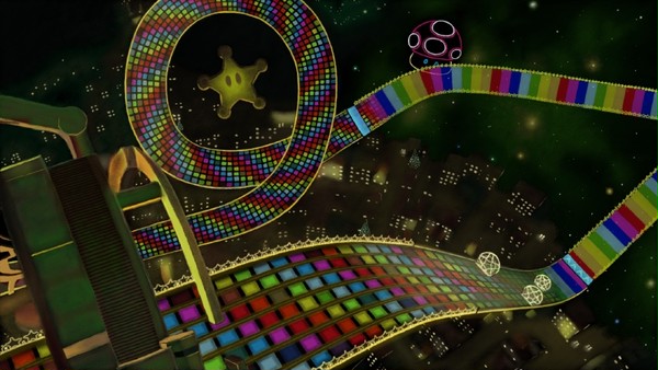 宇宙(そら)に浮かぶ芸術