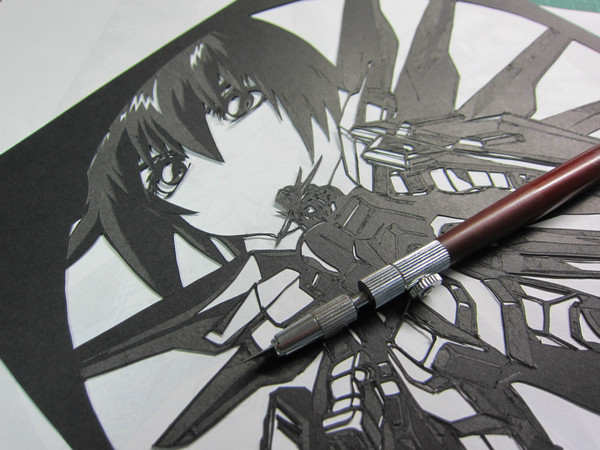 キラ・ヤマト&フリーダムガンダム切り絵(製作編)