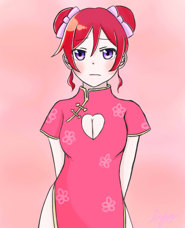 真姫ちゃんチャイナ服