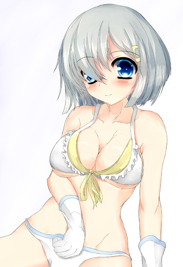 水着は