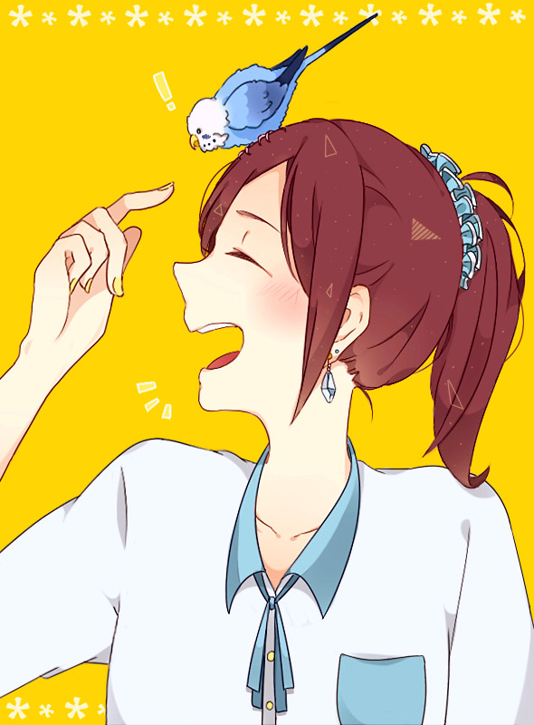 インコさんと女の子。
