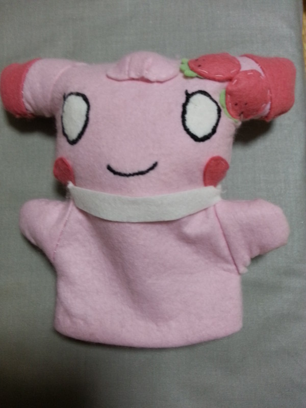 ストロベリーのパペット作ってみました