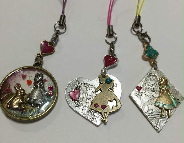 【レジンアクセサリー】アリスモチーフ習作