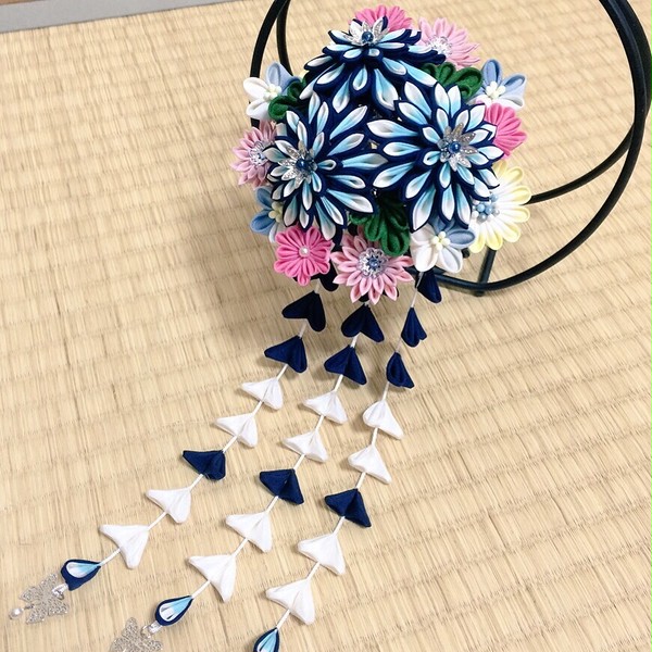 つまみ細工『蒼の夢』