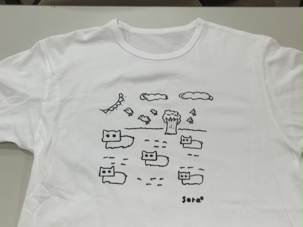 Tシャツ×デザイン