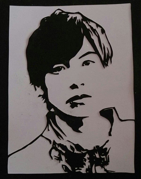 宮崎秋人 切り絵