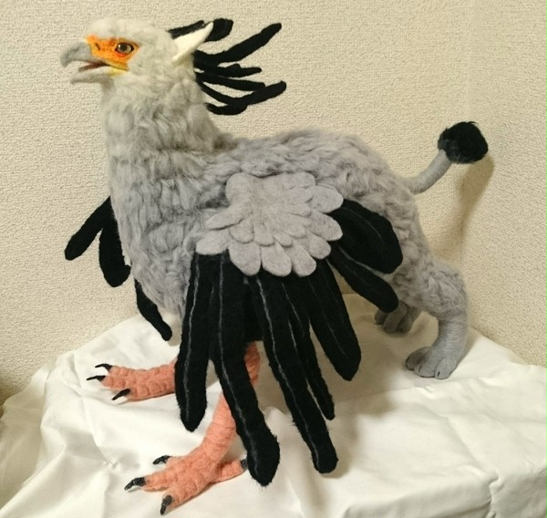 ヘビクイワシグリフォン