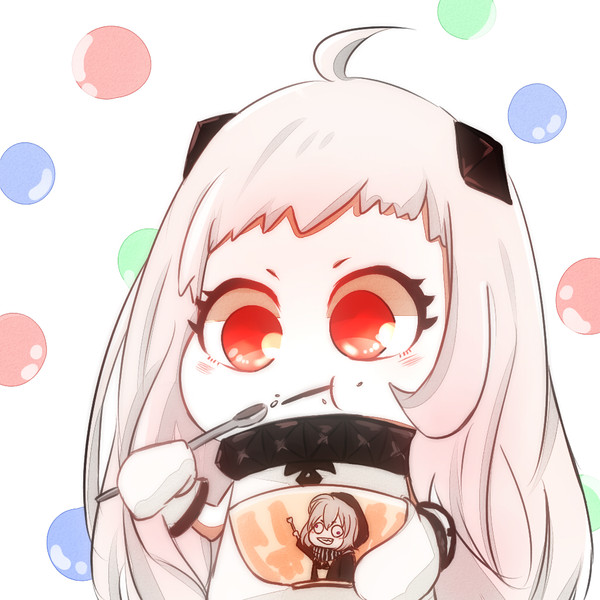 もぐもぐ