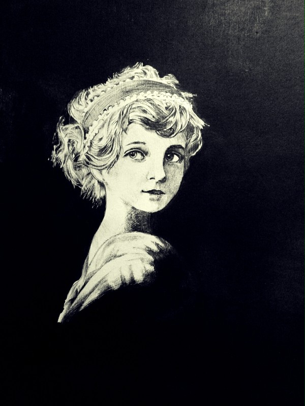 1910s少女的微笑