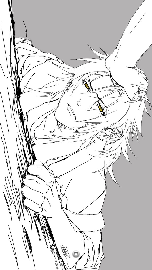 グレー
