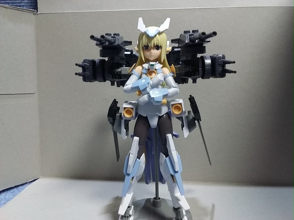 あれは誰だ！美少女だ！FAガールだ！