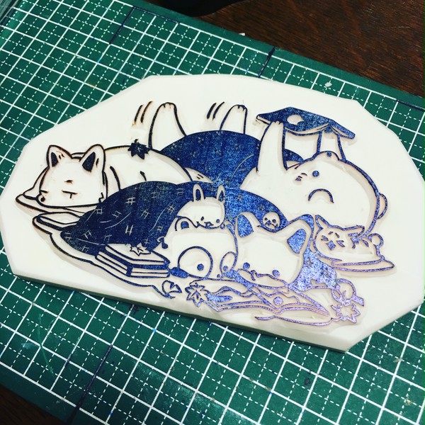 タヌキとキツネ@消しゴムはんこ