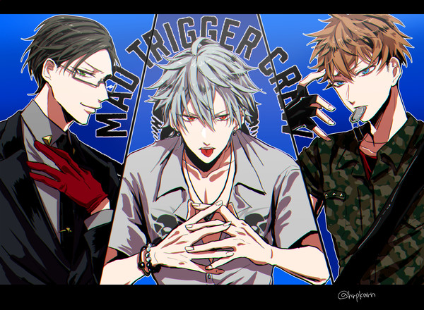 ✩