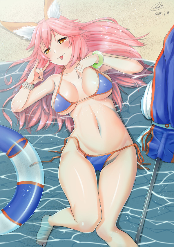 水着タマモ