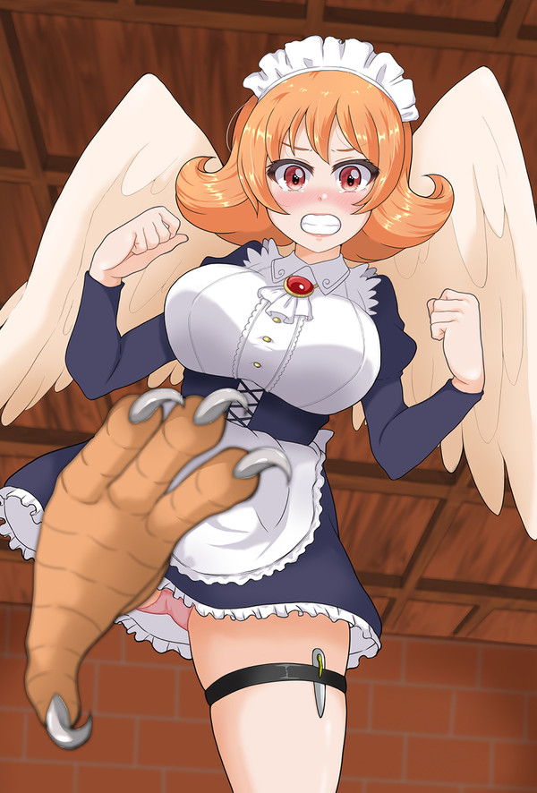 メイドリーちゃんに踏まれました。