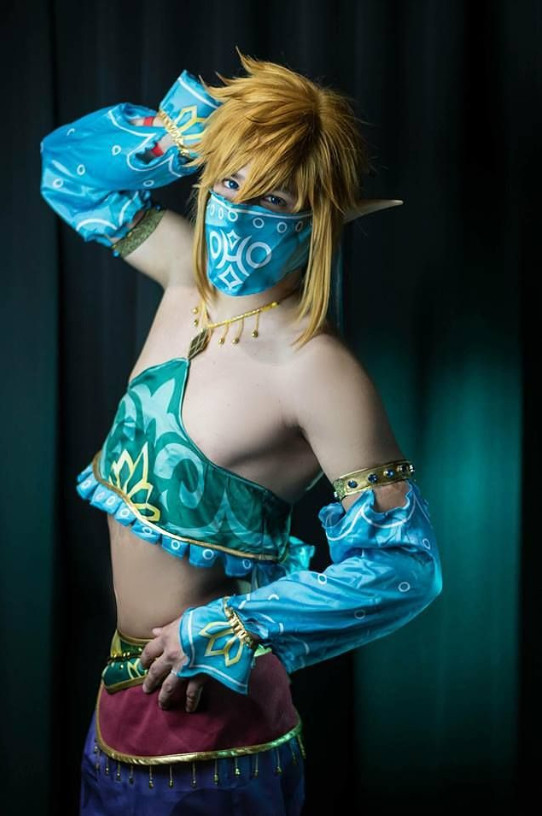 Gerudo Link Cosplay