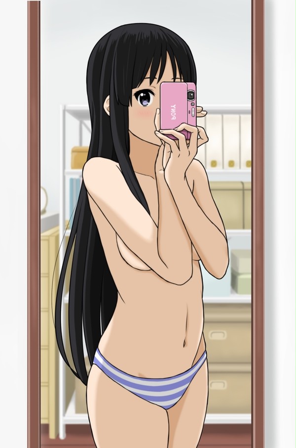 自撮り秋山さん