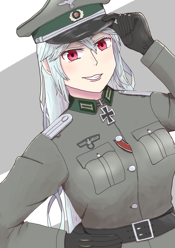 士官なお姉さん