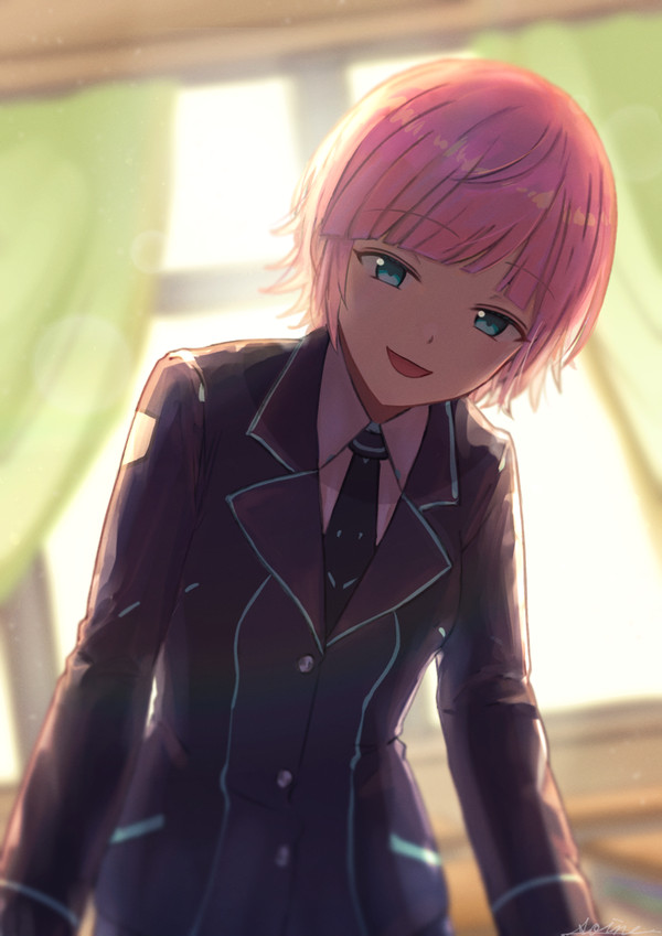 「なーに寝てるんですか？」