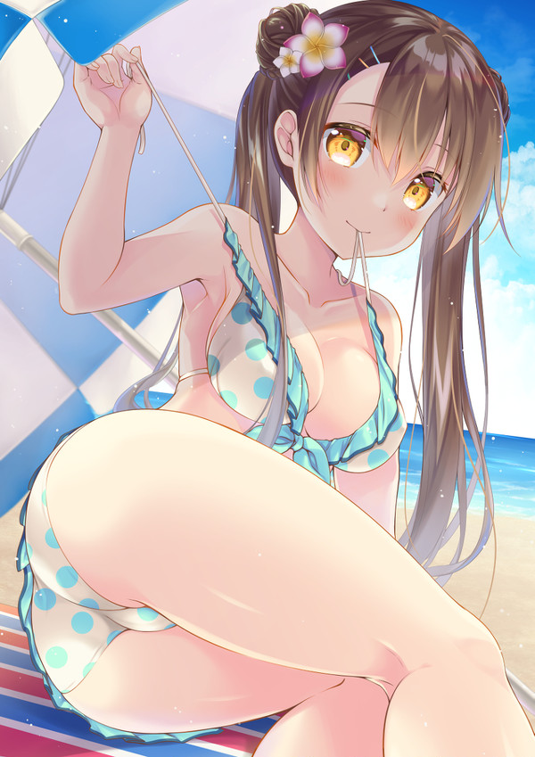 海と空と水着とパラソルと私