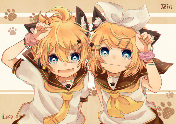 (=^・・^=)💛(=^・・^=)
