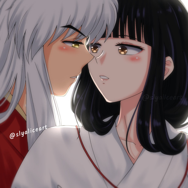 "C'mon, kiss her..."