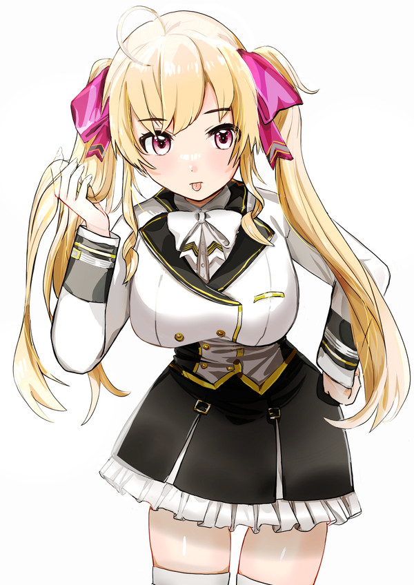 鷹宮リオン