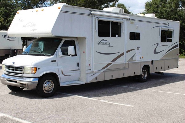 2002 Ford E-350 mortorhome