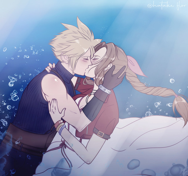 Underwater kiss