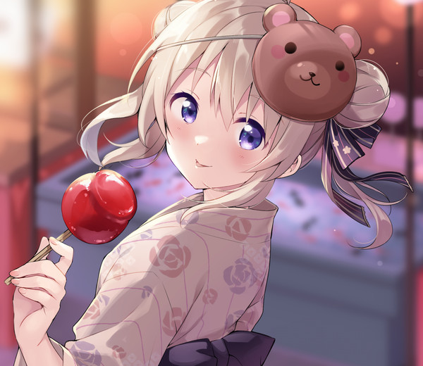 「りんご飴、食べる?」 - 1/1