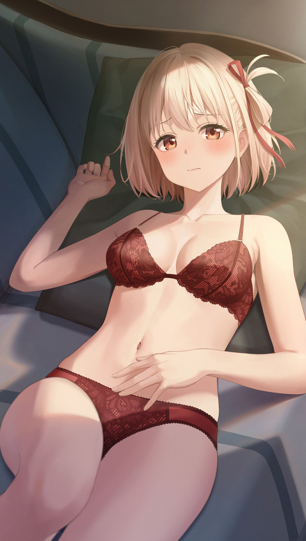 錦木千束