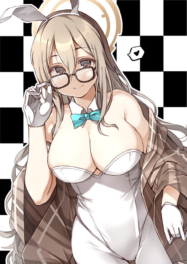 バニーアカネ