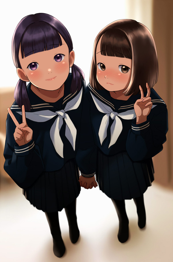 仲良しJC二人組とホテルで…