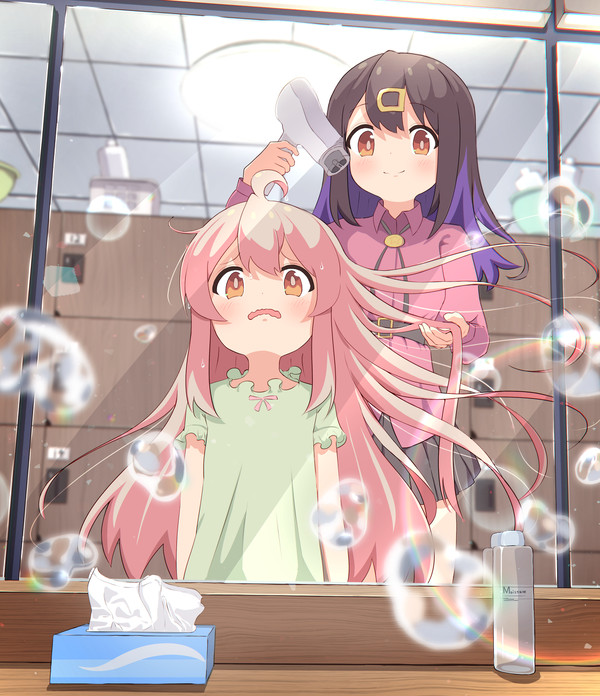 みはり「ちゃんと乾かさなきゃ…髪は女の子の命なんだからね!」