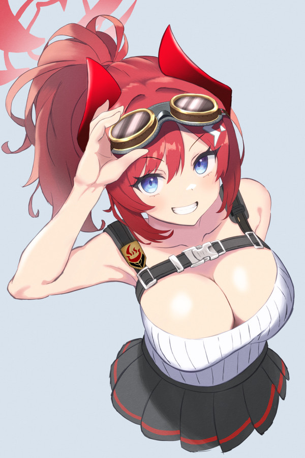 下倉メグ