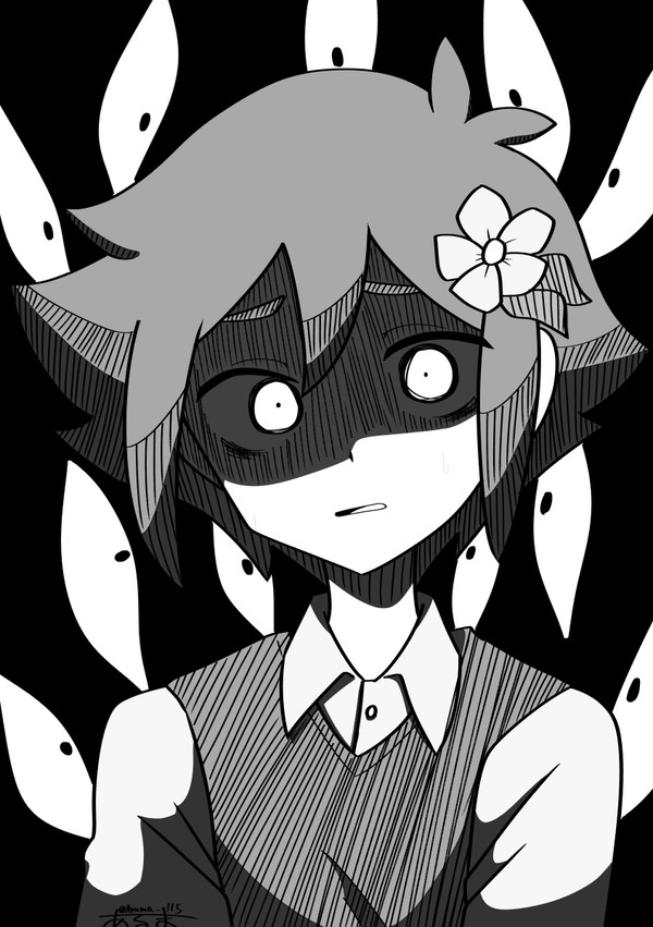 後ろに、なにか……
