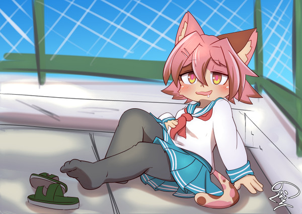 「んぁ、もう昼休み？」