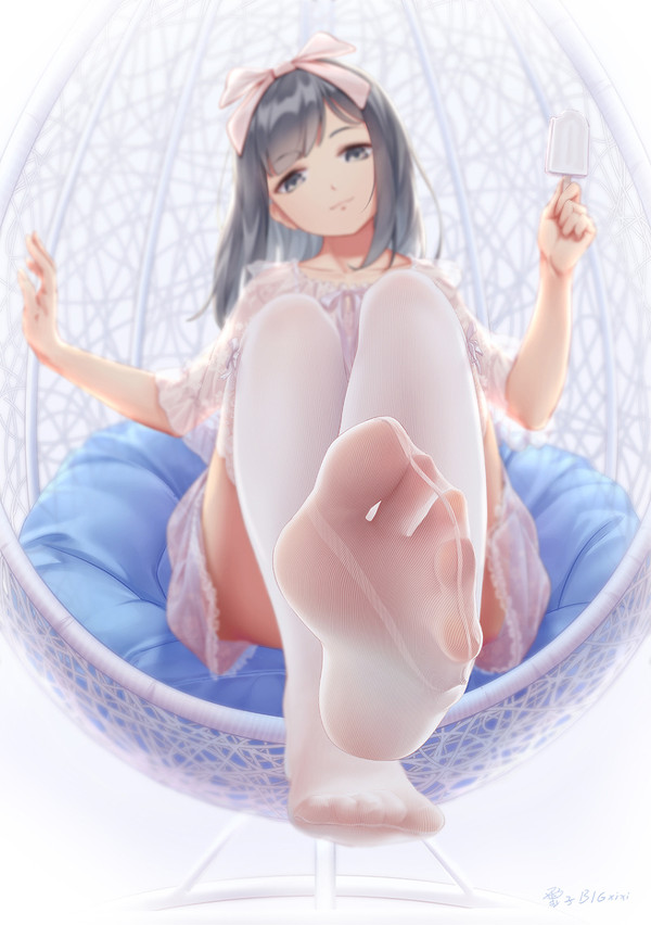 白タイツ