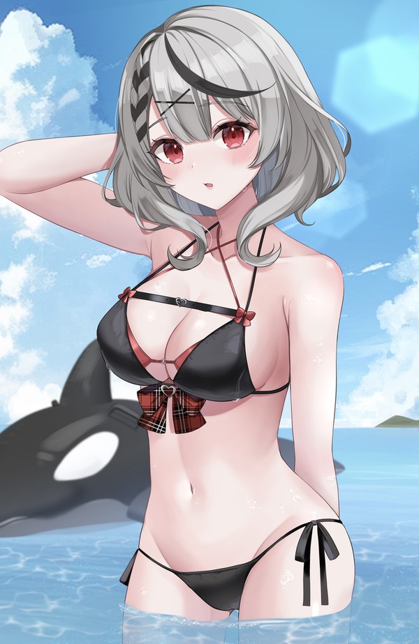 「さっきからどこみてるの…?」