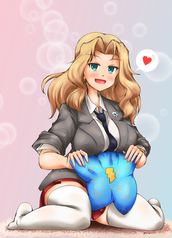 お座りおケイさん