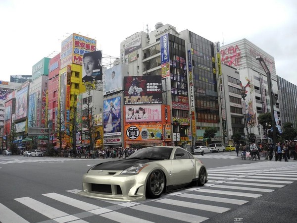 350Z in Akiba