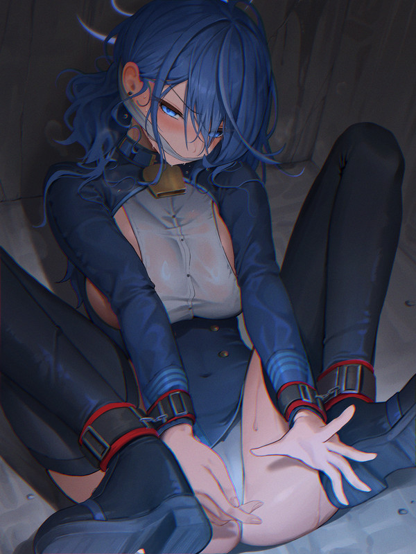 天雨アコ