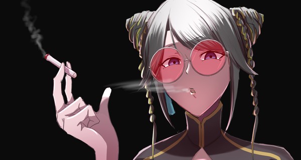 三峰結華さん