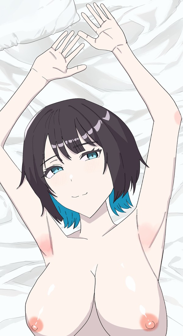 寝そべり腋見せ
