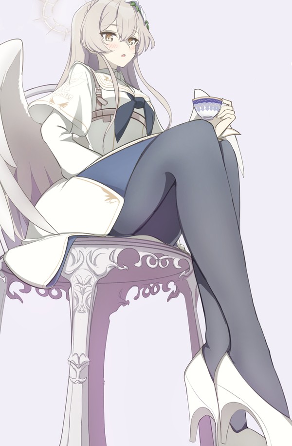 ナギちゃんのタイツ