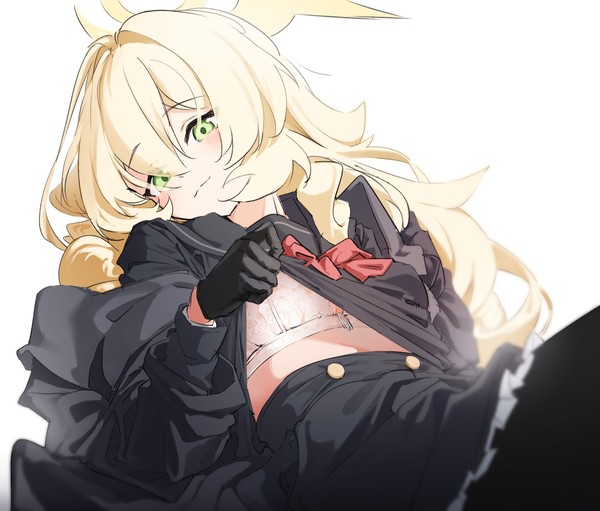 ニヤニヤ